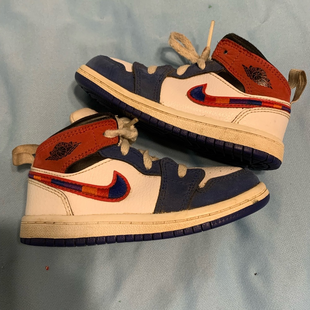 Jordan Multi-Colored swoosh. Size 8C